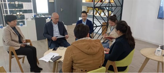 连云港市科技服务业研究会到腾越科技企业调研